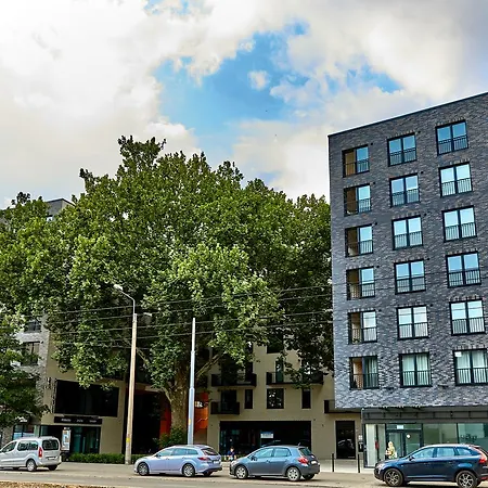 아파트 Mojito - Botanica Ii *